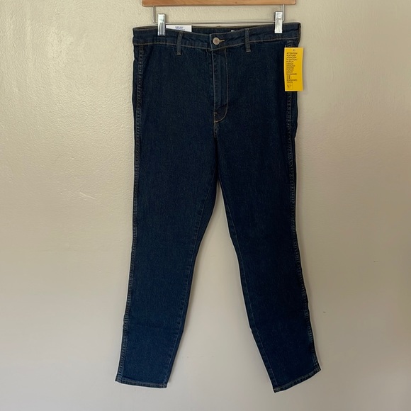 NWT H&M Skinny Ankle Jean. Size 32 - Picture 1 of 9
